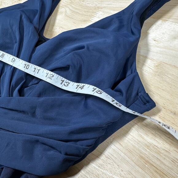 Miraclesuit Plus Size Crossover One Piece Swimsuit Midnight Blue Women's Sz 16W - Picture 7 of 8